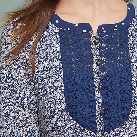 Anthropologie Maeve Hiver Floral Print Blouse in Navy Blue Size 2 - Picture 4 of 12